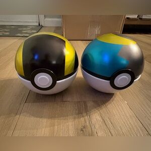 Pokemon Black and Yellow Pokeball Set